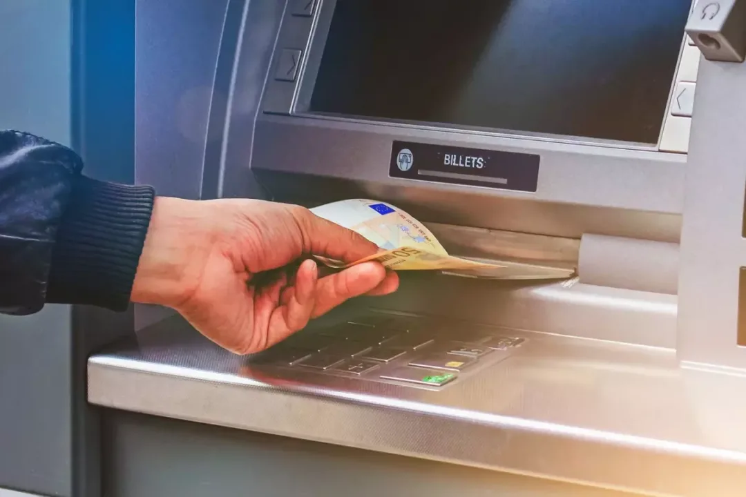 ATM’ler teker teker kapanıyor! Dikkat çeken Türkiye detayı