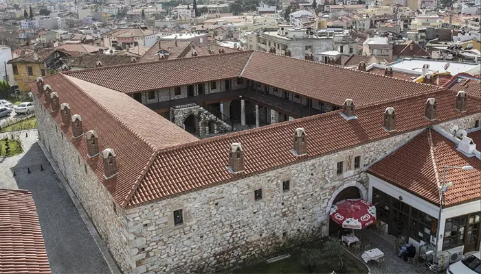 Milas’a Yüzyıllar Boyunca Hizmet Veren Çöllüoğlu Hanı