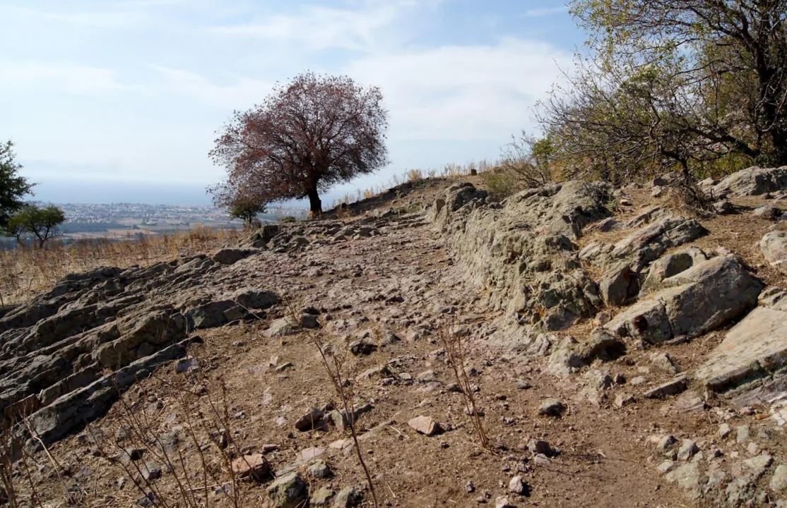 Pergamon Krallığı’nın Önemli Liman Kenti Atarneus