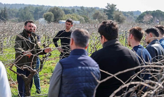 Buca’nın bağlarında geleceğin ziraat mühendisleri yetişiyor