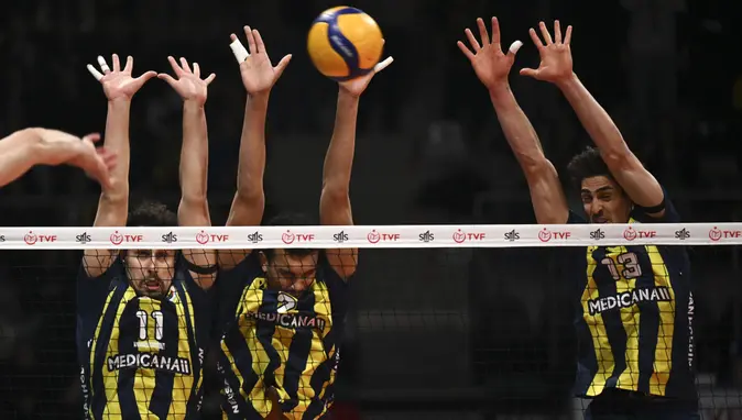 Fenerbahçe Medicana tur şansını İstanbul’a bıraktı