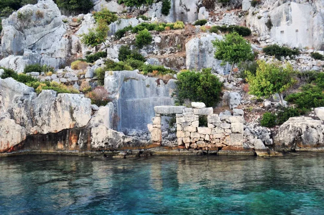 Sessiz bir tarihin sualtındaki izleri: Kekova