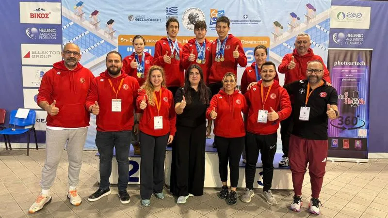 Özel milli yüzücüler, Yunanistan’dan 24 madalyayla döndü