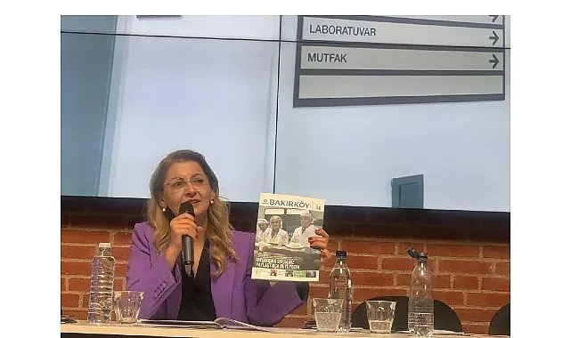 Başkan Ovalıoğlu’ndan Danimarka’ya 8 Mart çıkarması