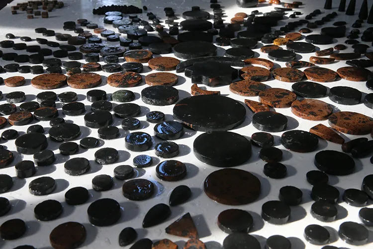 Tokat’ta siyah obsidyen taşından üretilen aynalar talep görüyor