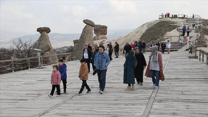 Bayram tatili Kapadokya’daki turizm merkezlerini hareketlendirdi