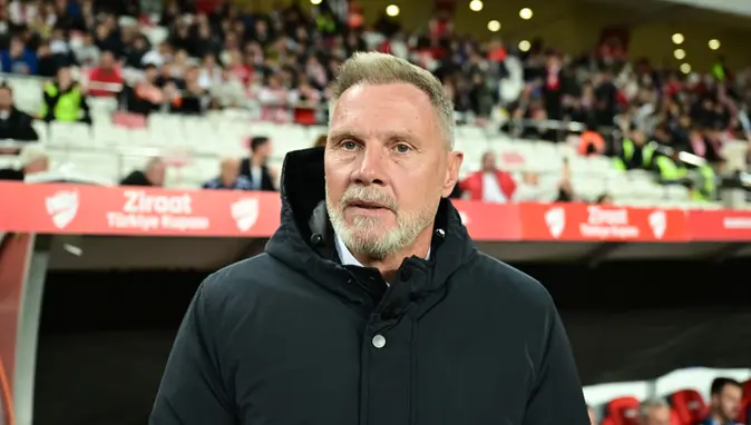 Thorsten Fink: Takımla gurur duyuyorum