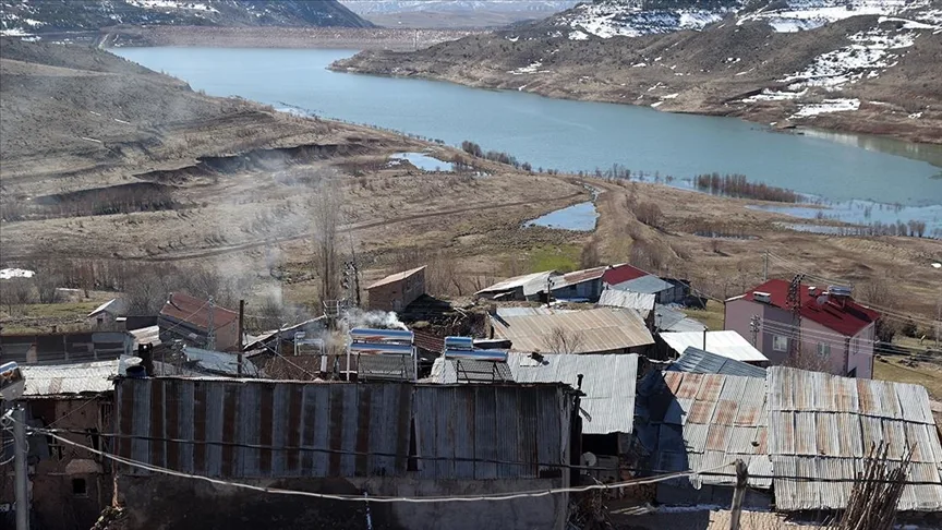 Sivas’ta 100 haneli köyden 48 yılda 100’ün üzerinde doktor çıktı