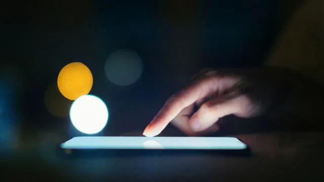 Sosyal medya algoritmaları genç beyinleri bağımlılığa itiyor