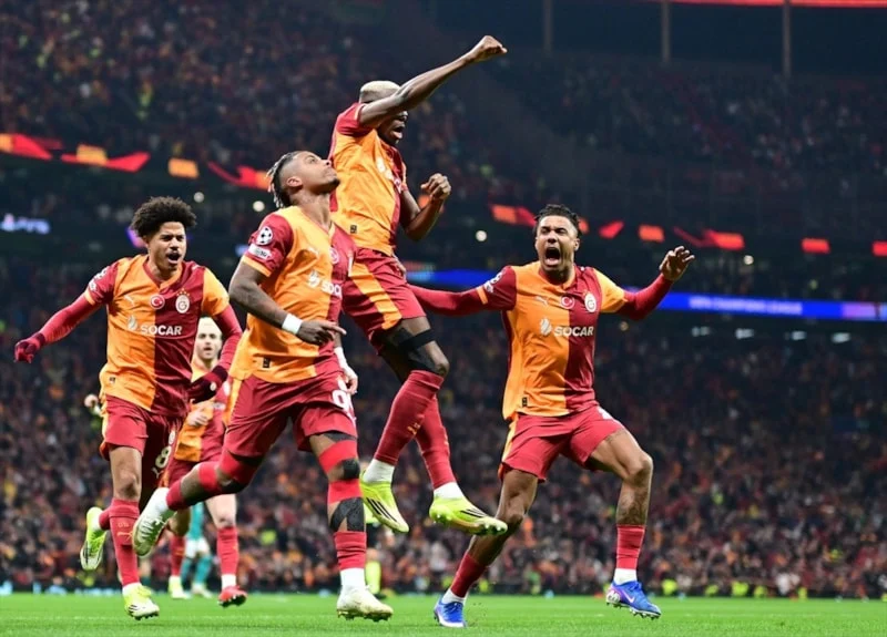 Galatasaray, Liverpool’u 1-0 yendi! rövanş 18 Mart’ta
