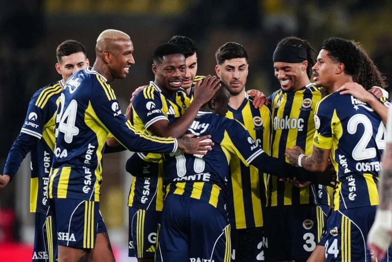 Fenerbahçe’den Gaziantep FK karşısında 4 gollü galibiyet