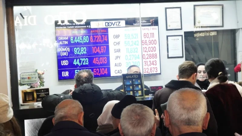 Kuyumcu esnafı altın sıkıntısının nedenini anlattı