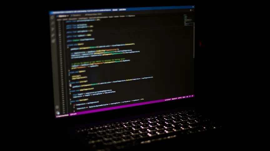 Yazılım sektöründe adından sıkça bahsettiren “vibe coding” yeni çalışma kültürü oluşturuyor