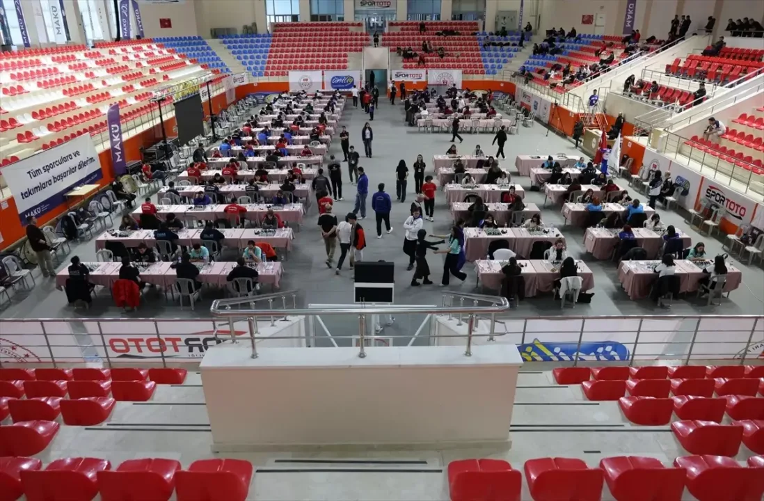 Burdur’da Üniversiteler Arası Satranç Şampiyonası