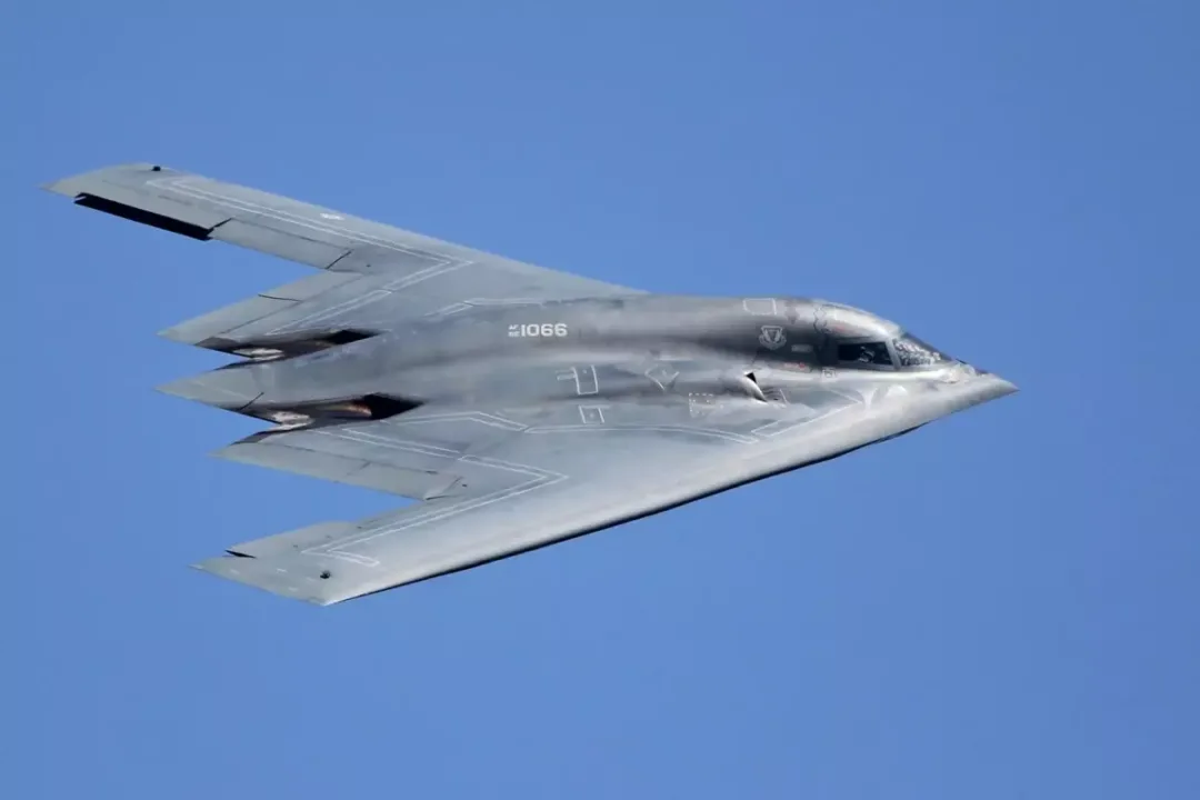 Çinlilerden dikkat çeken iddia: B-2 bombardıman uçaklarının sinyalleri tespit edildi