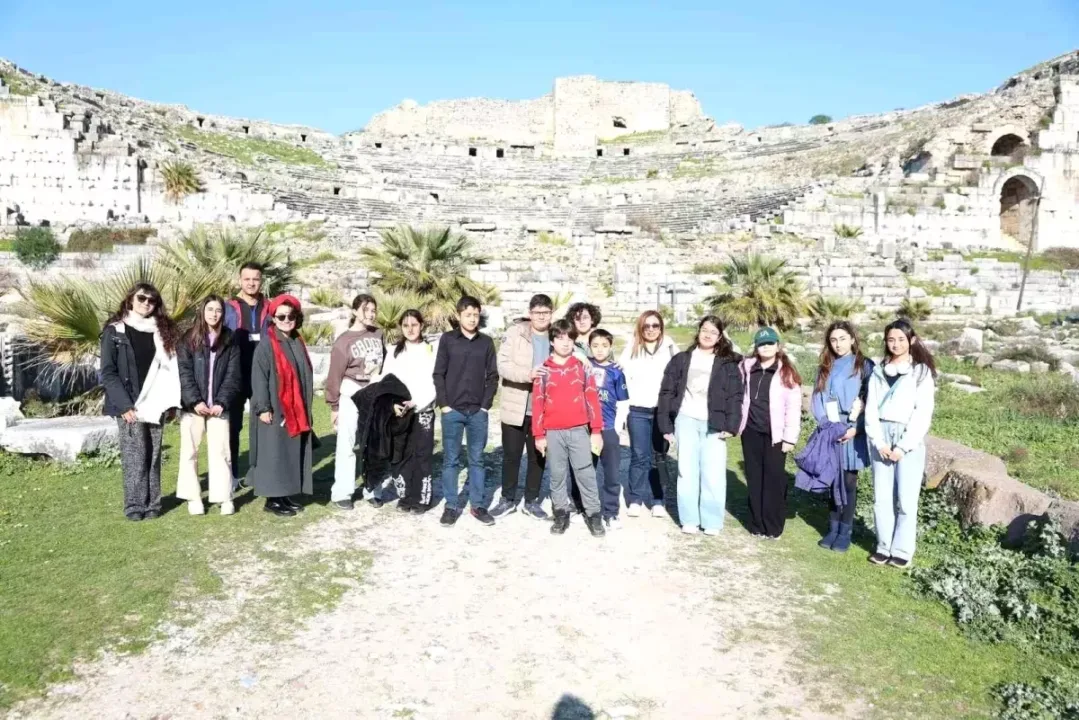 Didim Çocuk Meclisi’nden Miletos’ta matematik yolculuğu