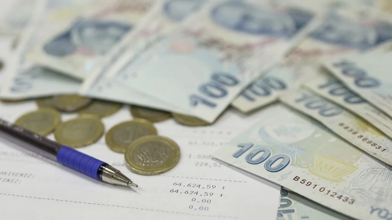 Emekli bayram ikramiyesi ve emekli maaşı ne zaman, hangi gün yatacak?