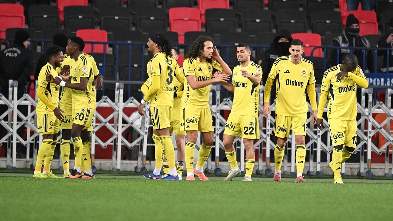 Fenerbahçe Gaziantep’te gol oldu yağdı! 4-0