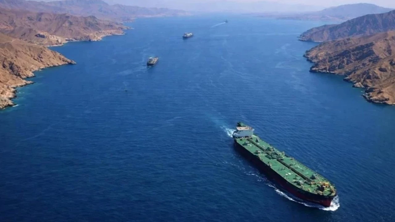 İran, Çin üzerinden mesaj verdi: Hürmüz Boğazı, savaşanlar hariç herkese açık