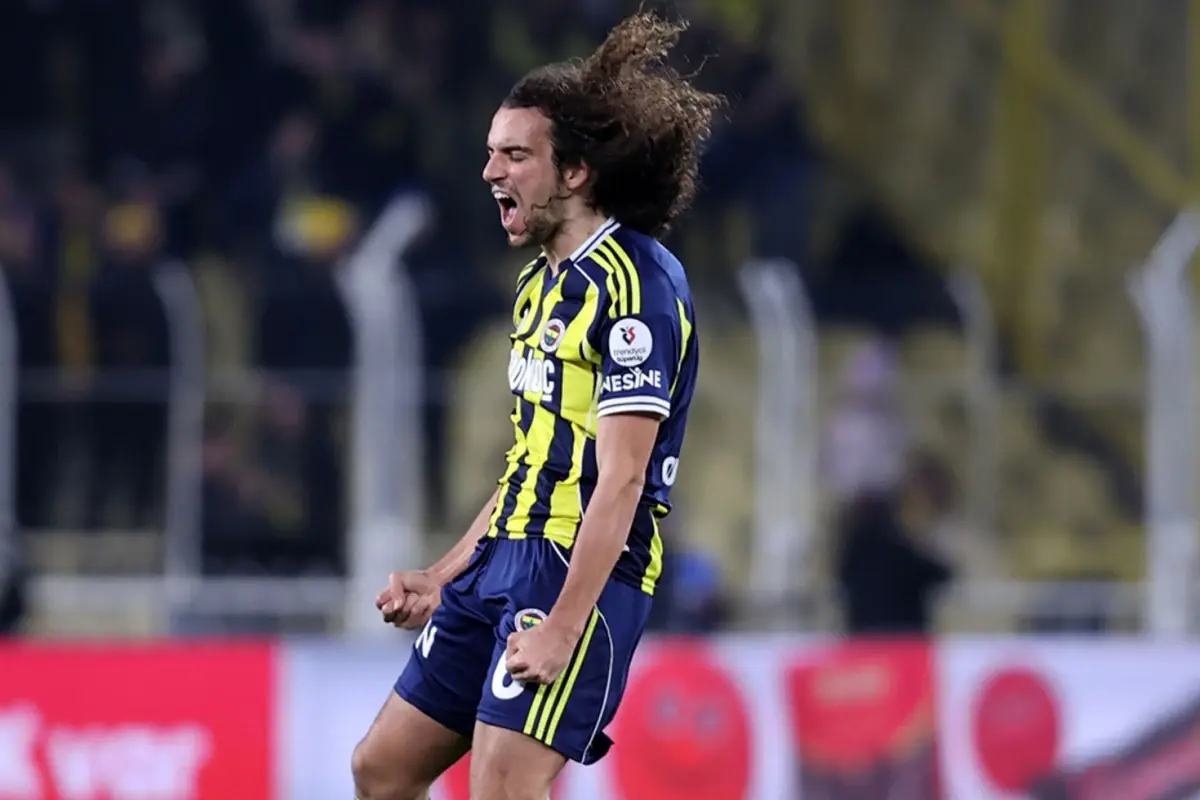 Kadıköy’de inanılmaz son! Fenerbahçe, Samsunspor’u 90+5’te devirdi
