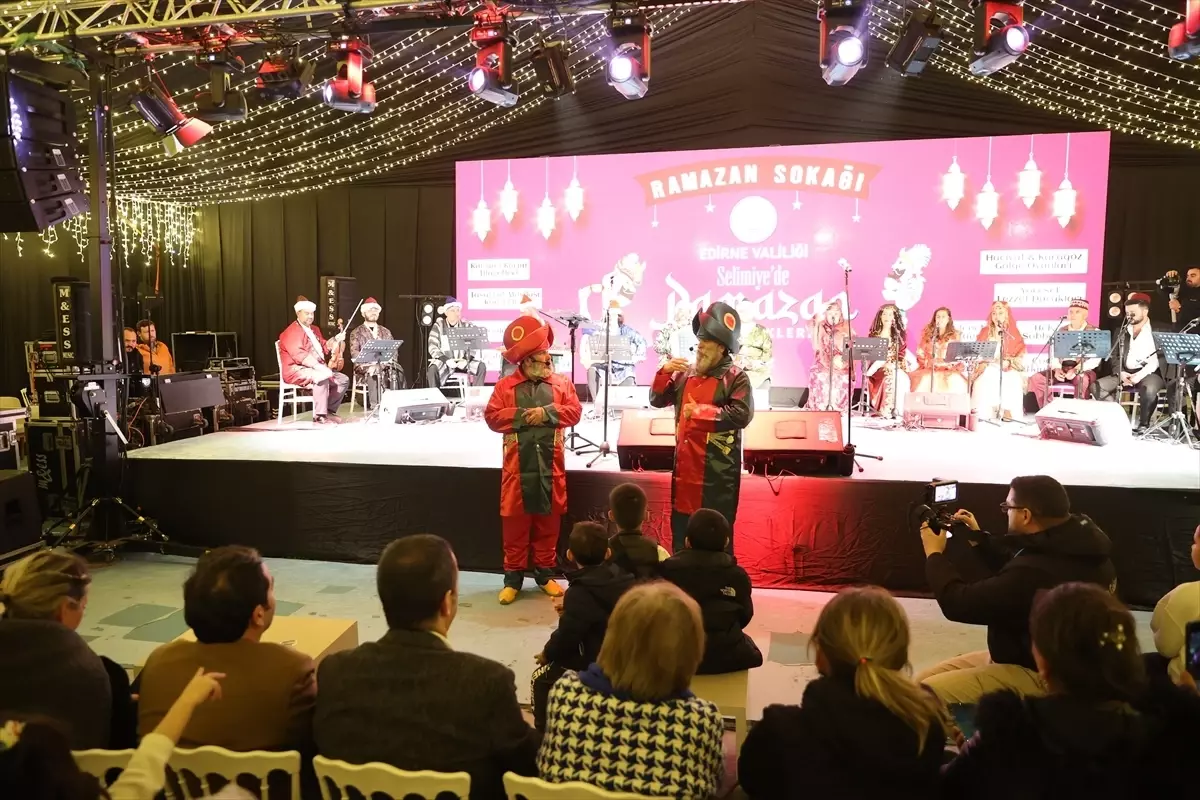 Edirne’de Ramazan Sokağı’nda Geleneksel Konser