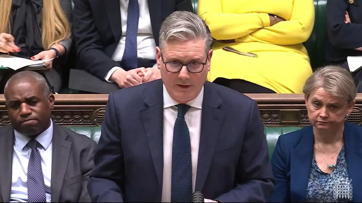 Trump ve Starmer’dan Üs Kullanımı Üzerine Tartışma