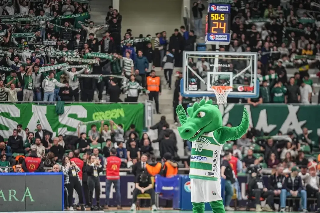 Bursaspor Basketbol, Fenerbahçe Beko’yu 89-83 yendi