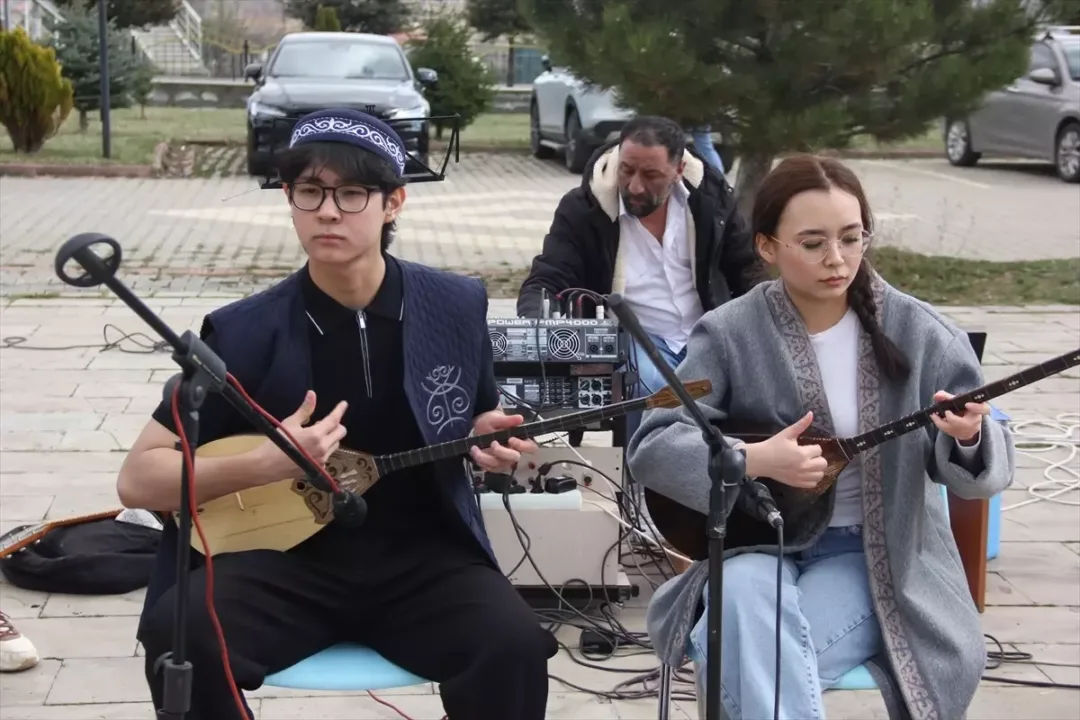 Zara’da Nevruz Bayramı Coşkusu