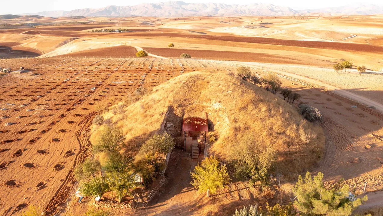 Adıyaman’daki 1800 Yıllık Roma Mezarları