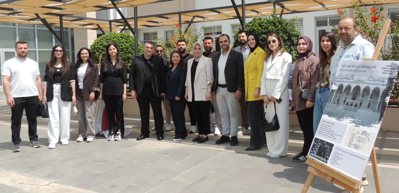 Sinan, Yalnızca Mimar Değil; Estetikle Mühendisliği, Sanatla Bilimi Buluşturan Büyük Bir Ustadır