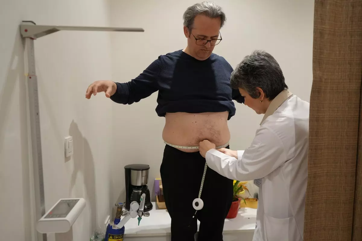 Uzman uyardı: “Türkler Amerikalılar gibi yaşıyor, obezite artıyor”