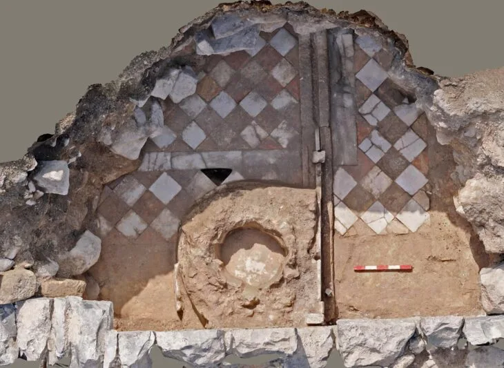 Hippos’ta Nadir Bulunan Çift Vaftiz Kompleksini Ortaya Çıkardı