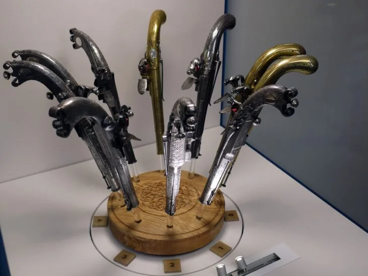 Doune Pistol: Devrimi Ateşleyen Kıvılcım Memleketine Dönüyor