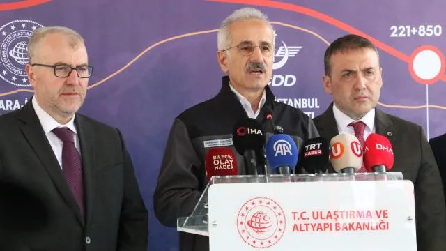 Bakan Uraloğlu: Tüm Türkiye’yi 48 saatte dolaşma imkanına erişeceğiz