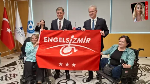 İzmir Ticaret Odası’nda Kırmızı Bayrak gururu