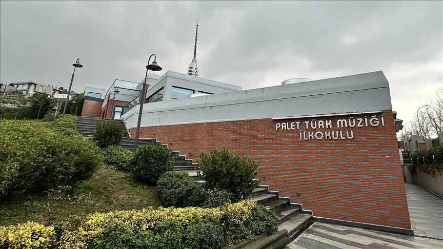Palet Türk Müziği İlkokulu yeni yeteneklerini arıyor