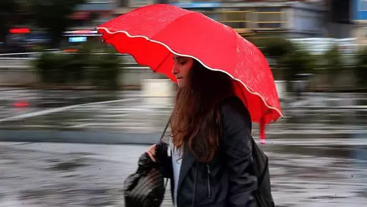 Meteoroloji 5 günlük hava tahmin raporunu paylaştı.. Yağmur geliyor! 