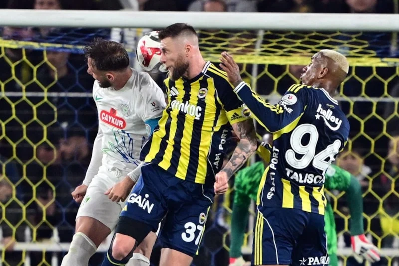 Fenerbahçe, Ederson’a ve Çağlar’a engel olamadı!!!
