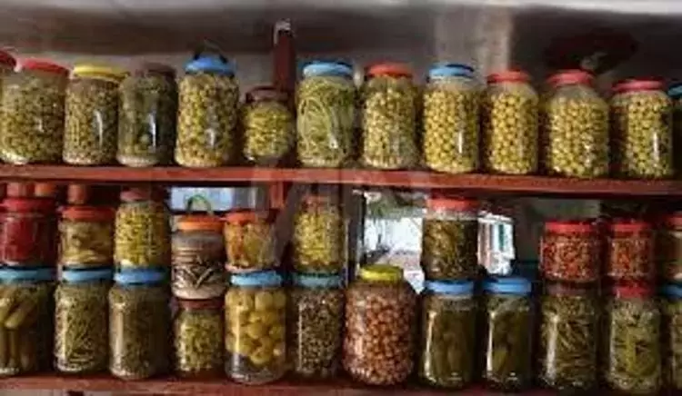 Sağlıklı sananlar dikkat: Kavanoz kavanoz tüketiyoruz ama adeta zehir saçıyorlar!