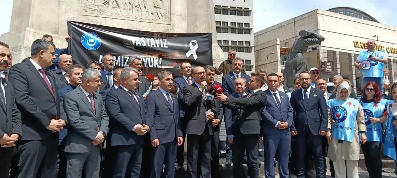 Türk Eğitim Sen Genel Başkanı Talip Geylan; Eğitimde Şiddeti Protesto Ettik