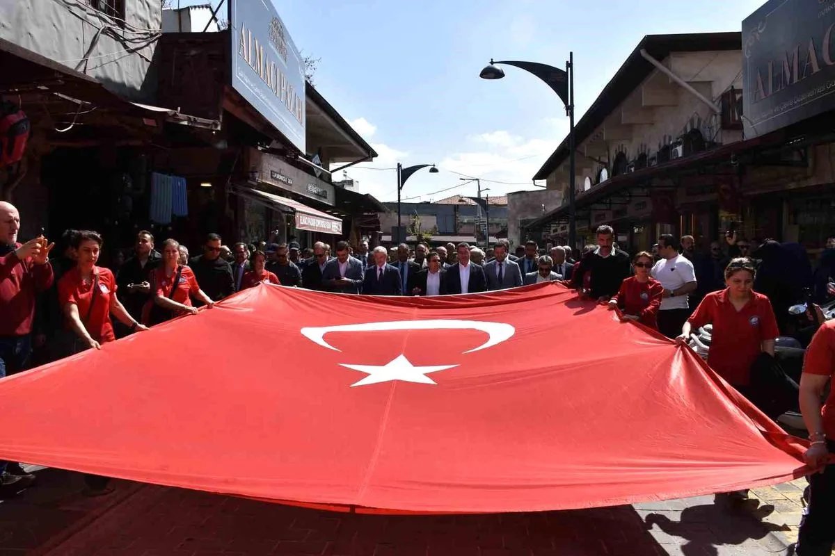 Geleneksel yağlı güreş müsabakaları Gaziantep’te kortejle başladı