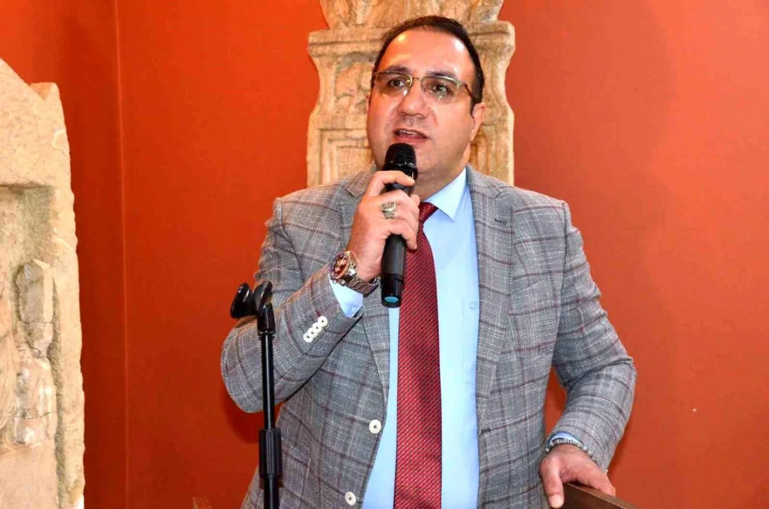 Sinop’ta ‘Gelincik Lahdi’ konferansı ve sergisi