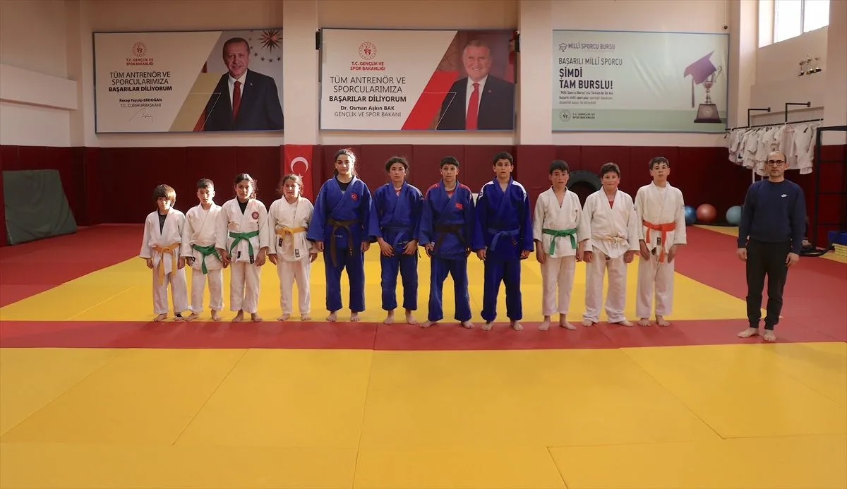 Van’daki “Sporcu Fabrikası”nda 3 yılda binlerce çocuk ve genç eğitim aldı