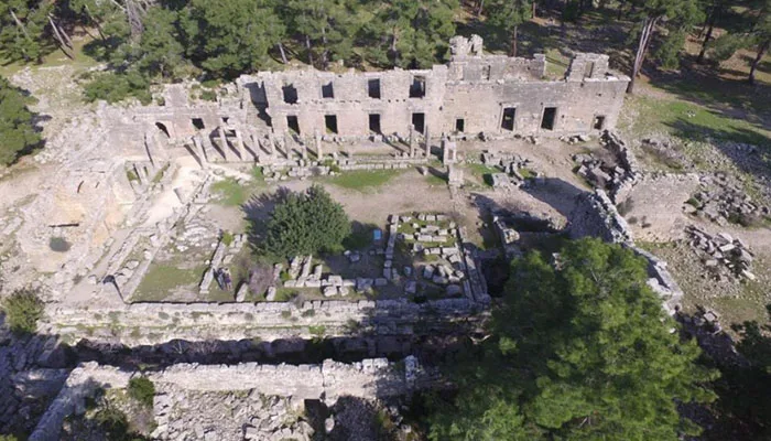 Tarihi Kalıntıları Ve Etkileyici Manzarasıyla Selge Antik Kenti
