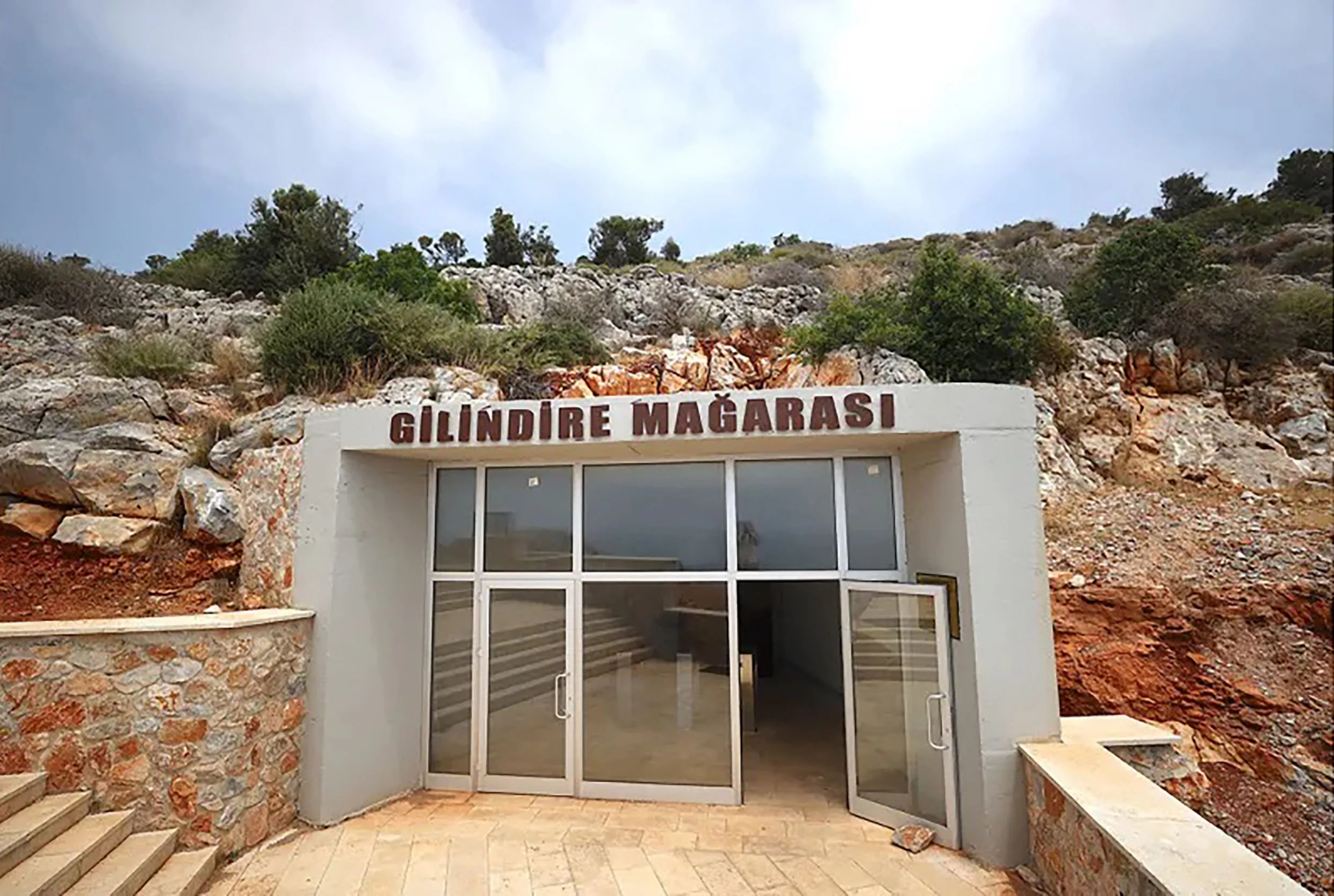 Adeta Dünyanın 8. Harikası – Gilindire Mağarası