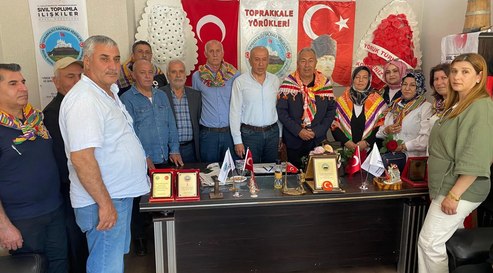 Yörükler ve Türkmenler Derneği Anneler Gününü Kutladı