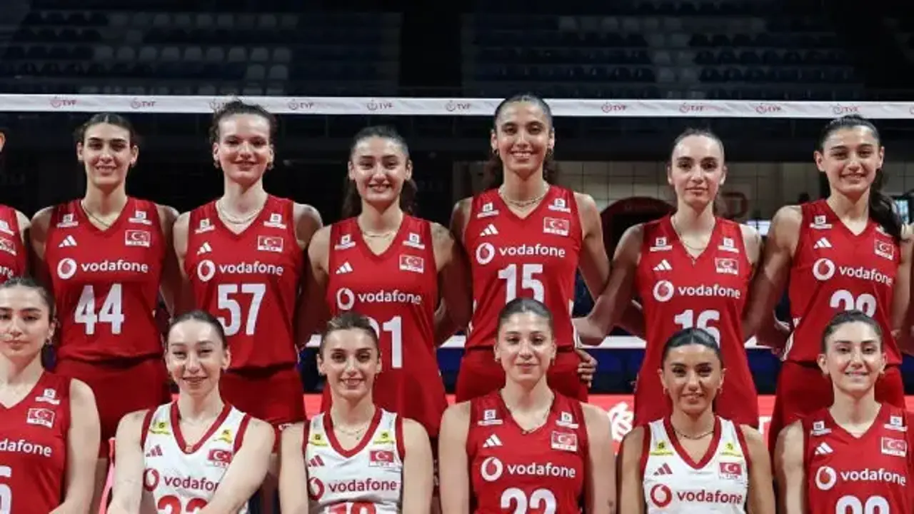 A Milli Kadın Voleybol Takımı, Polonya’yı 3-2 mağlup etti