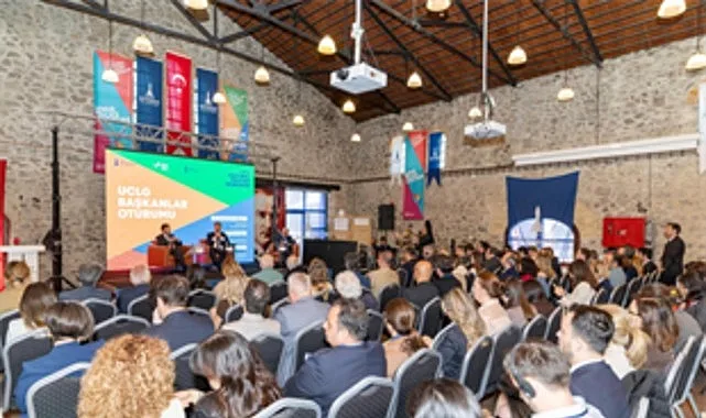 İzmir kültür politikalarını birlikte yazıyor