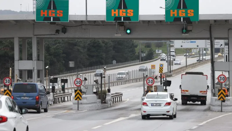 Araçlarıyla seyahate çıkacaklara ‘HGS bakiyesi’ uyarısı