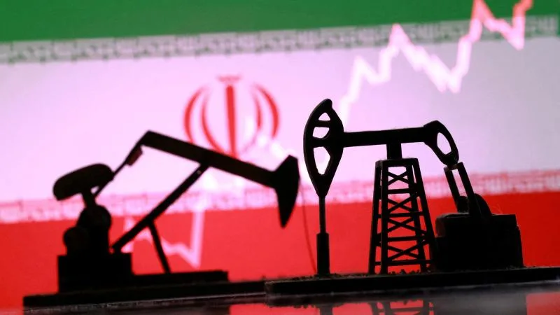İran basını: ABD, İran’ın petrol sektörüne yönelik yaptırımların geçici olarak askıya alınmasını kabul etti